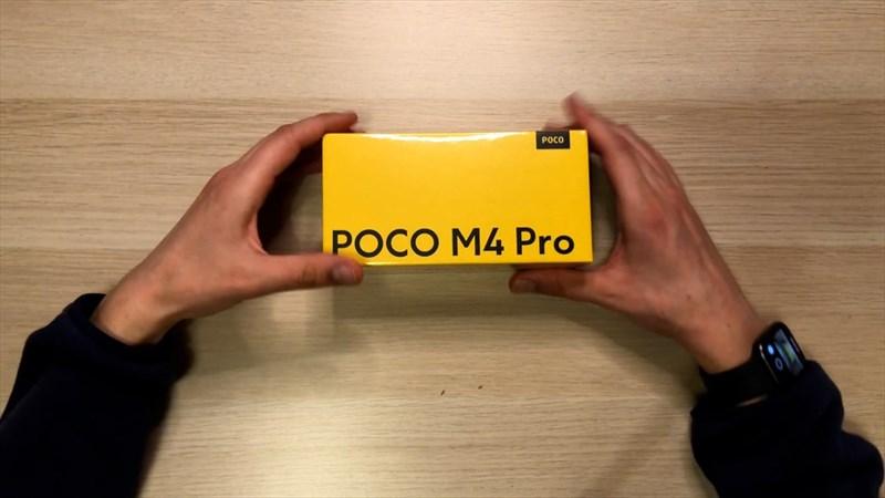 Toàn bộ phụ kiện bên trong hộp POCO M4 Pro 4G