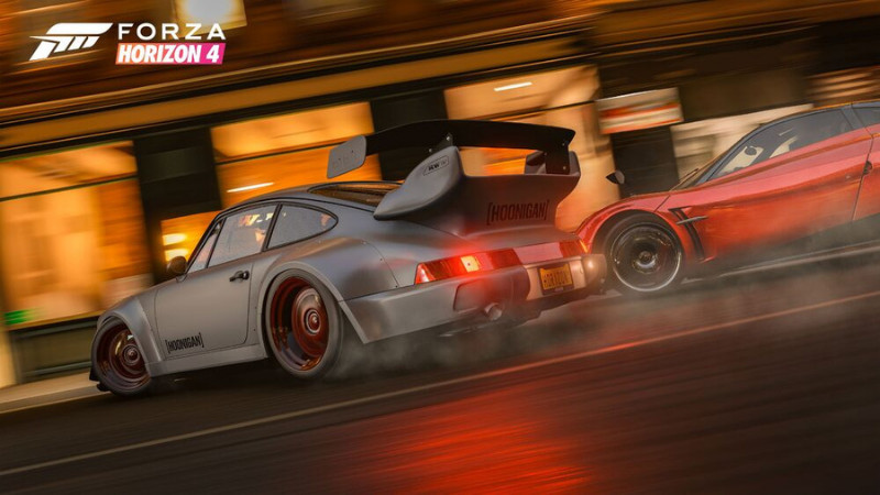 Điều khiển xe trong Forza Horizon 4