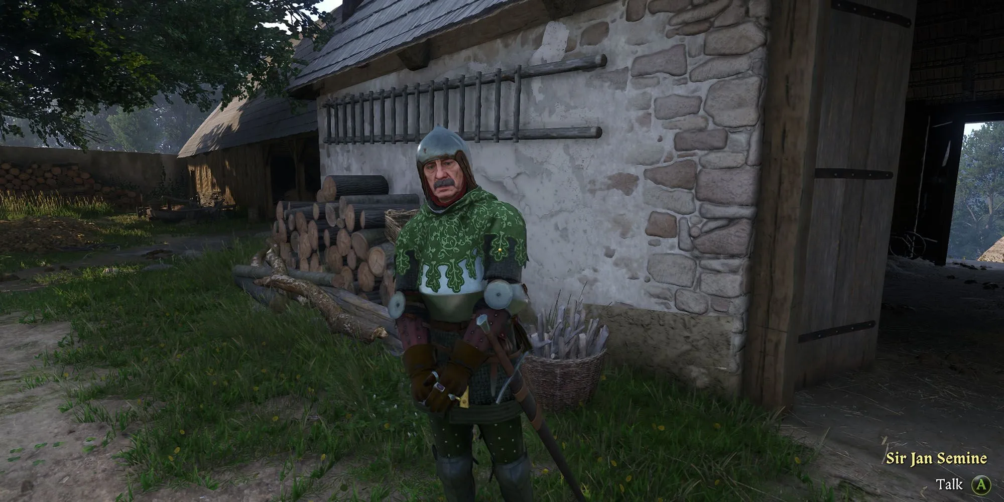Lãnh chúa Semine và ngựa của ông đang chờ Henry trong sân ở Kingdom Come Deliverance 2