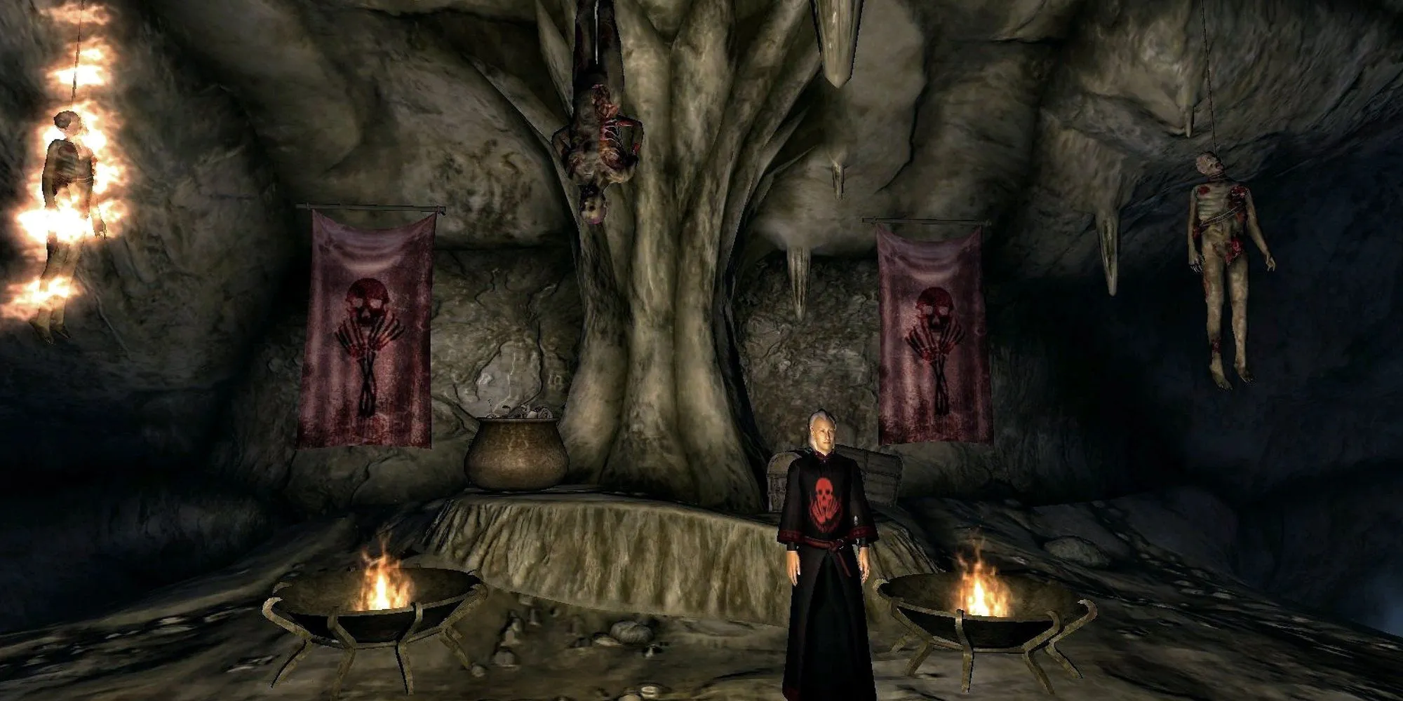 Mannimarco, Vua Giun, chờ đợi người chơi trong hang ổ ở cuối game Oblivion