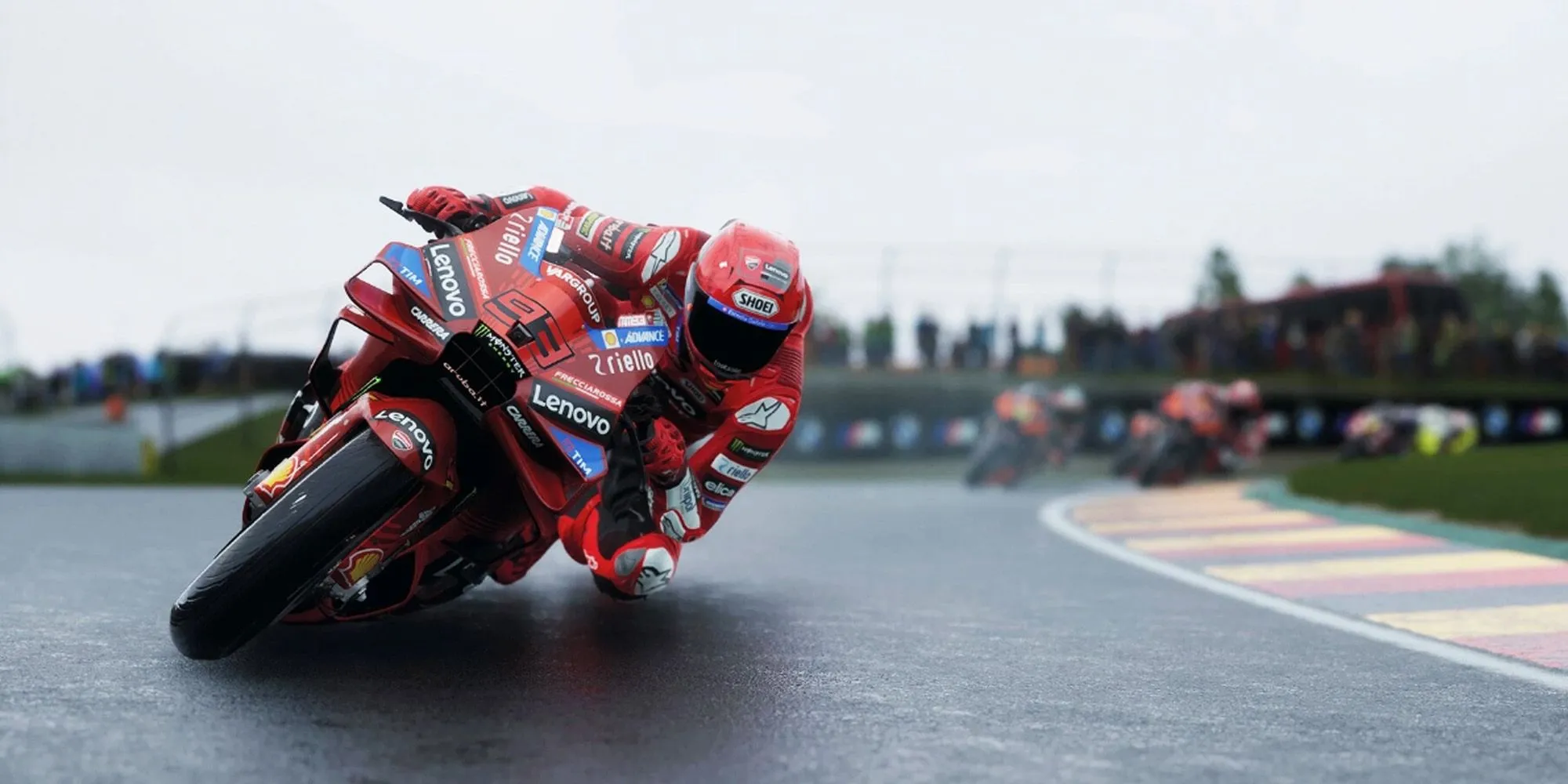 Marc Marquez trong màu áo Ducati tại MotoGP 25, minh họa cho đồ họa và trải nghiệm đua xe