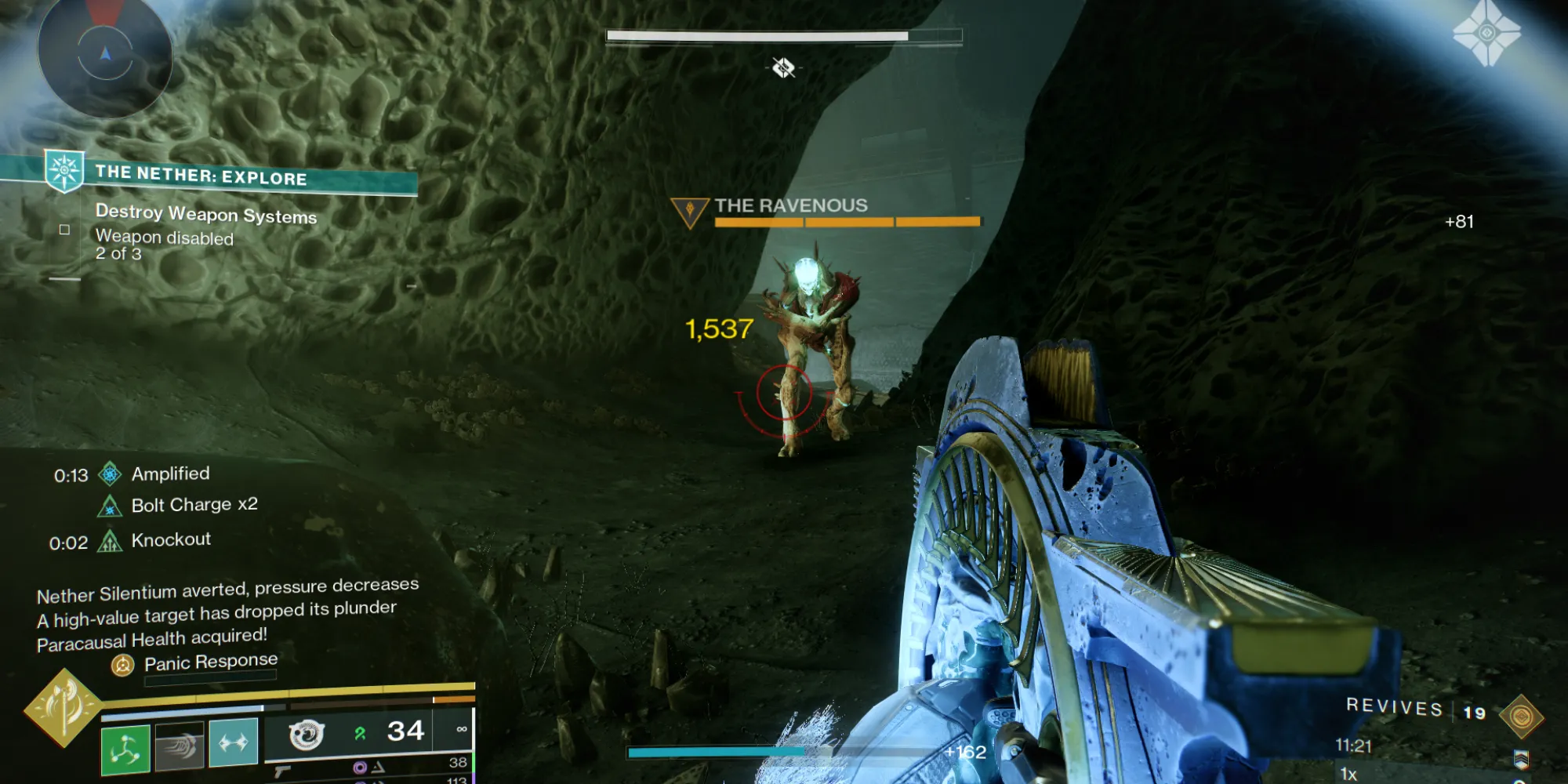 Một Cursed Thrall tên Ravenous đang ăn trong Hall of Souls, Destiny 2, cần được &quot;tiến hóa&quot; để lấy Catalyst