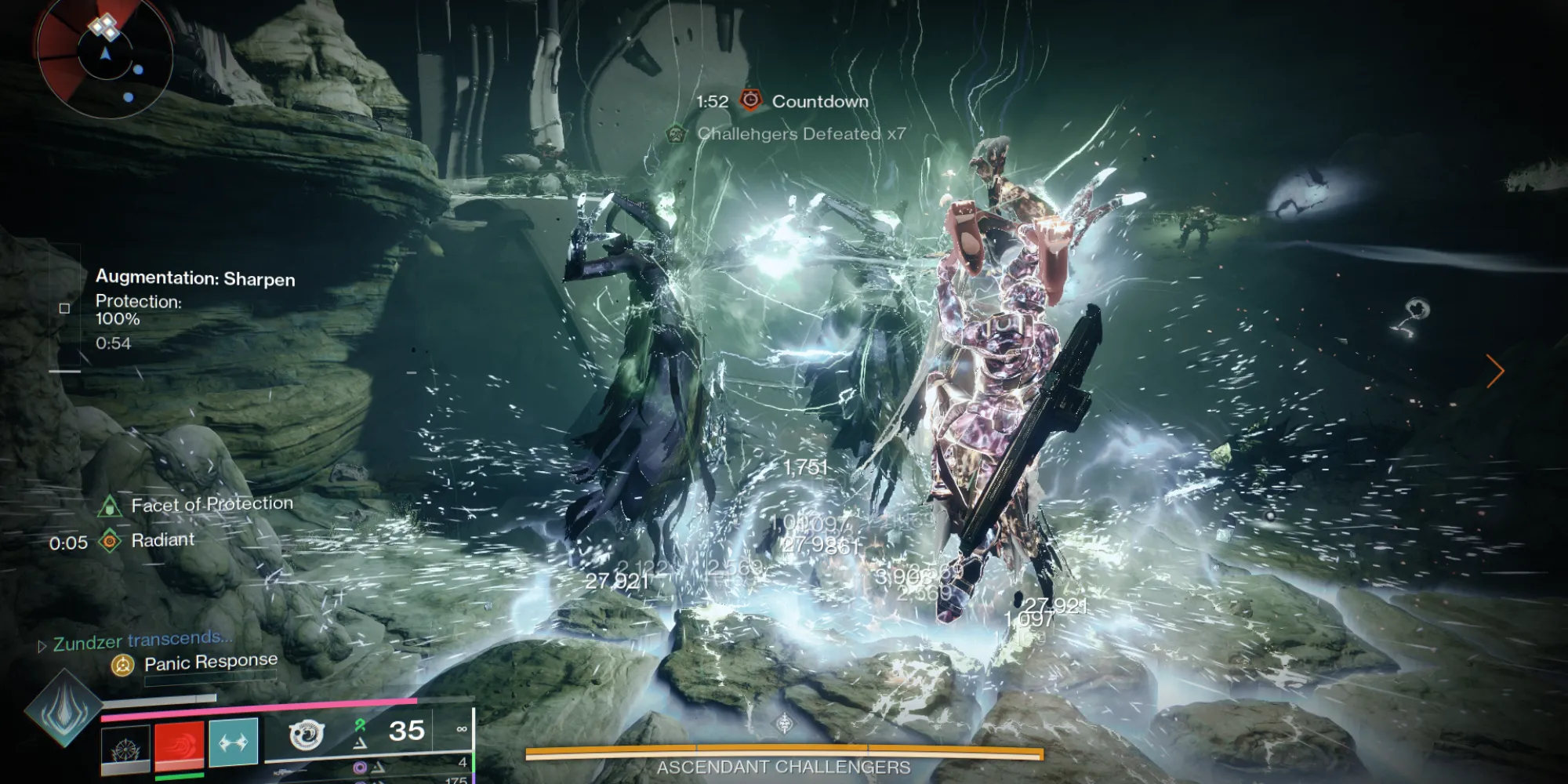 Một Guardian Destiny 2 một mình đối mặt với trùm trong hoạt động Expert Court of Blades, chờ hết giờ