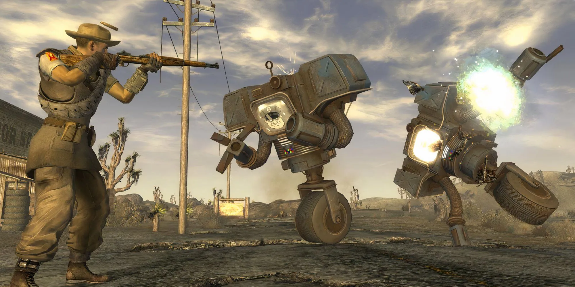 Nhân vật chính Fallout New Vegas bắn hạ kẻ địch bằng shotgun trong một khu định cư đổ nát