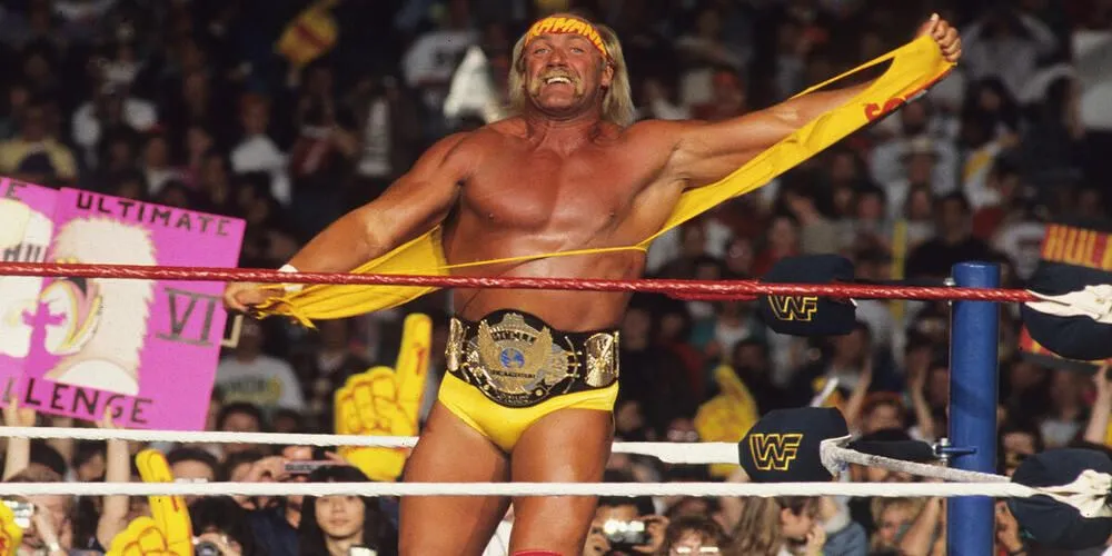 Hulk Hogan biểu diễn trên võ đài WWE