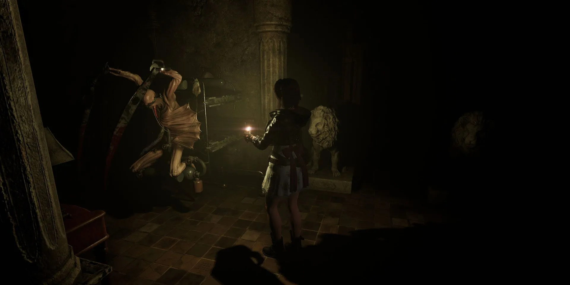 Một cảnh trong Tormented Souls, thể hiện nhân vật chính trong môi trường game với góc máy cố định
