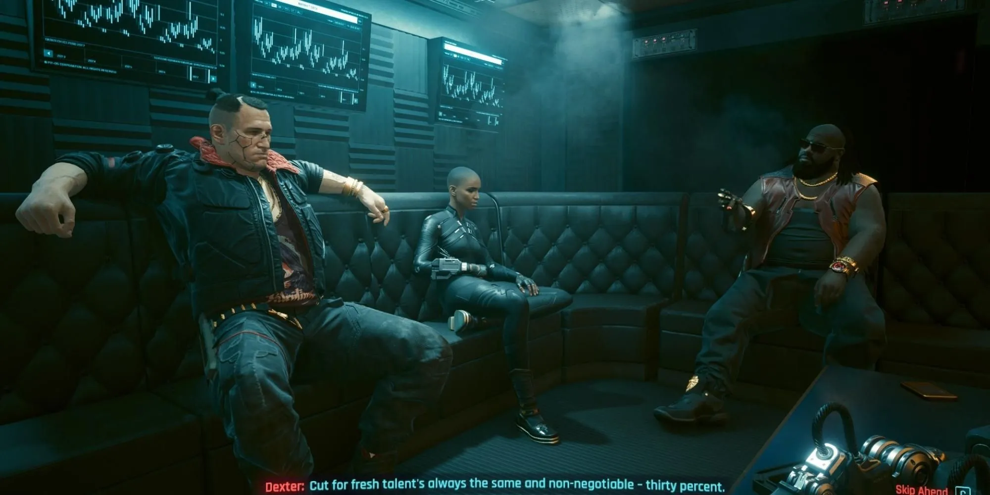 V và Jackie Welles cùng các nhân vật khác ngồi thảo luận trong một cảnh cắt cảnh của Cyberpunk 2077